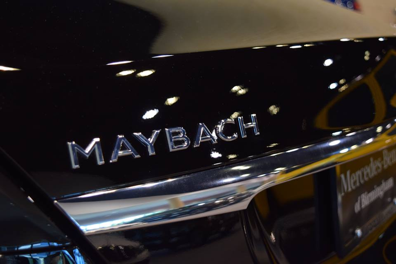 My camera absolutely made love to the Maybach.